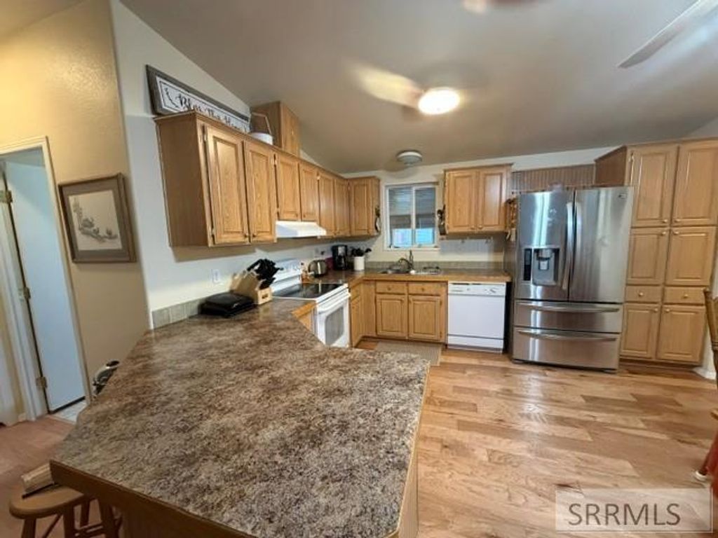 Image 8 of property listing at 805 E Lemhi Avenue, Salmon, ID 83467