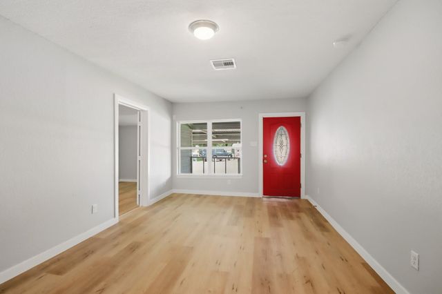 10430 Wiggins Street, Houston, TX 77029