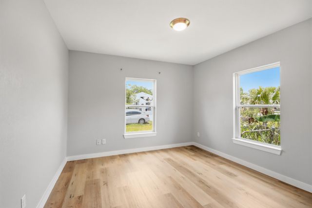 10430 Wiggins Street, Houston, TX 77029