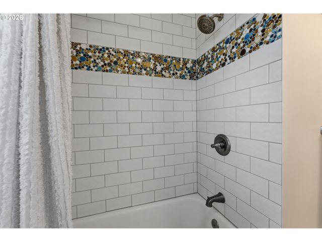 1104 Z St, Vancouver, WA 98661