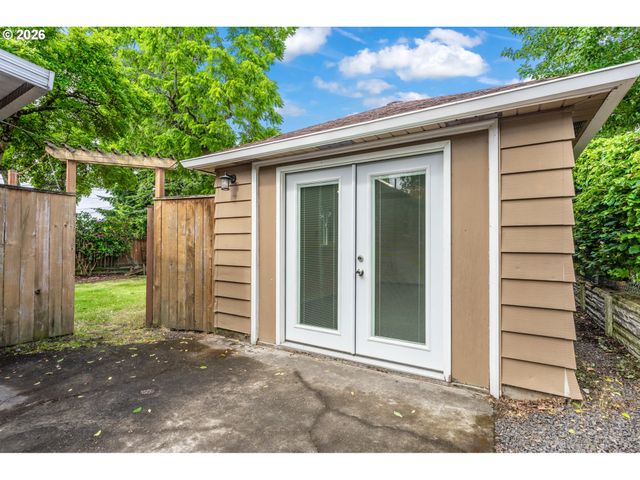 1104 Z St, Vancouver, WA 98661