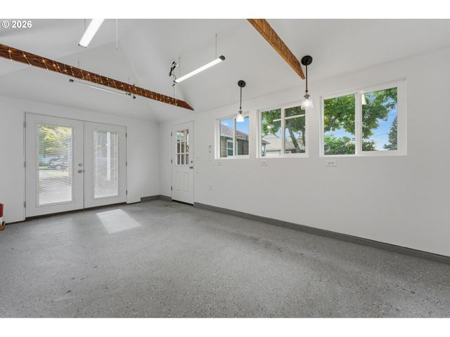 1104 Z St, Vancouver, WA 98661
