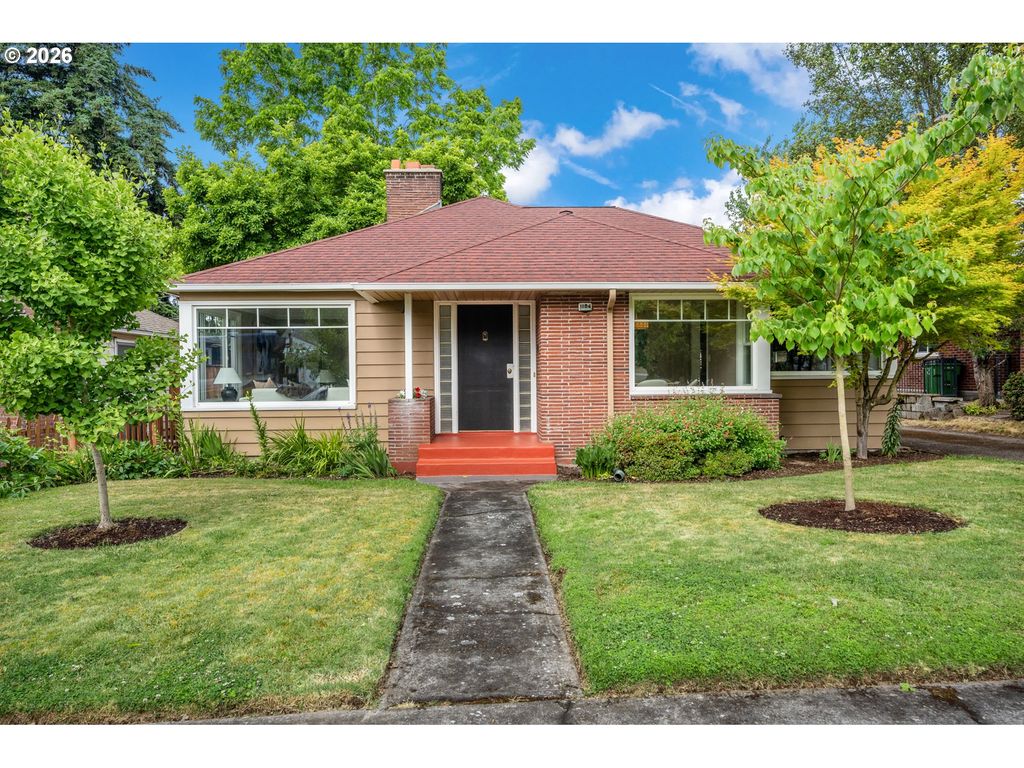 1104 Z St, Vancouver, WA 98661