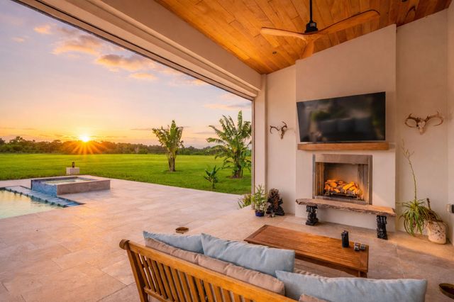 26209 SW Jockeys Run Run, Okeechobee, FL 34974