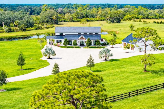 26209 SW Jockeys Run Run, Okeechobee, FL 34974