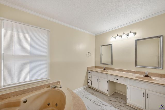 114 Nassau Ct, Macon, GA 31211