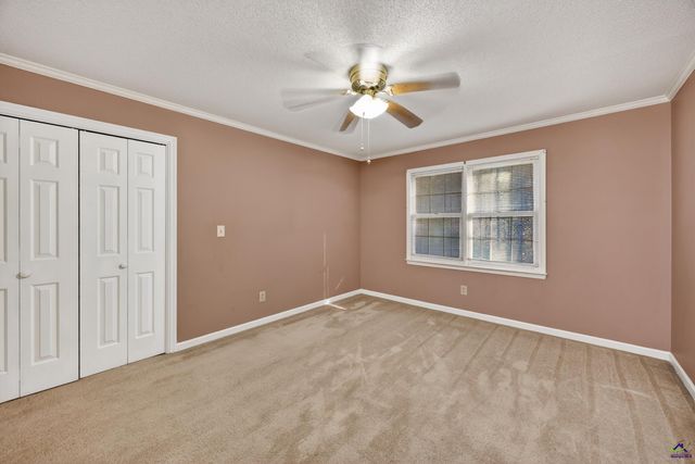 114 Nassau Ct, Macon, GA 31211