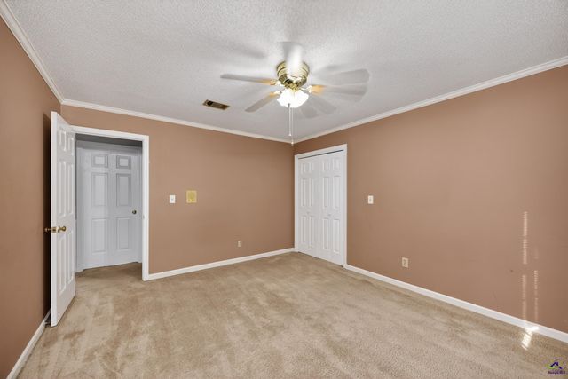 114 Nassau Ct, Macon, GA 31211