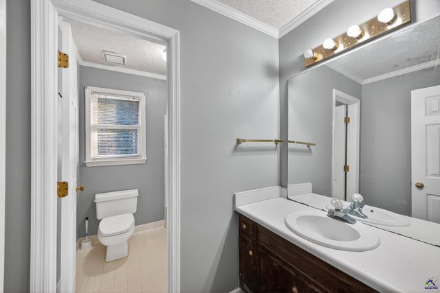 114 Nassau Ct, Macon, GA 31211