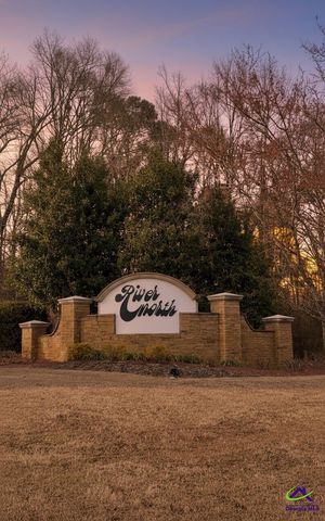 114 Nassau Ct, Macon, GA 31211