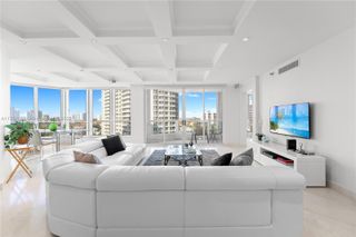 21150 Point Pl 1102, Aventura, FL 33180