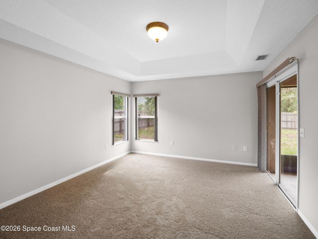 567 Consolata Avenue NW, Palm Bay, FL 32907