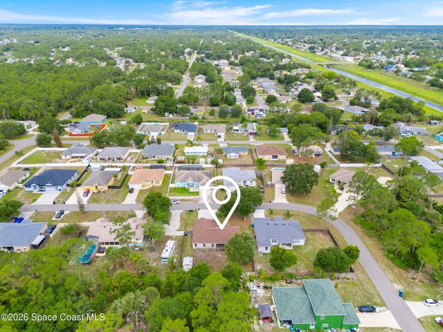 567 Consolata Avenue NW, Palm Bay, FL 32907