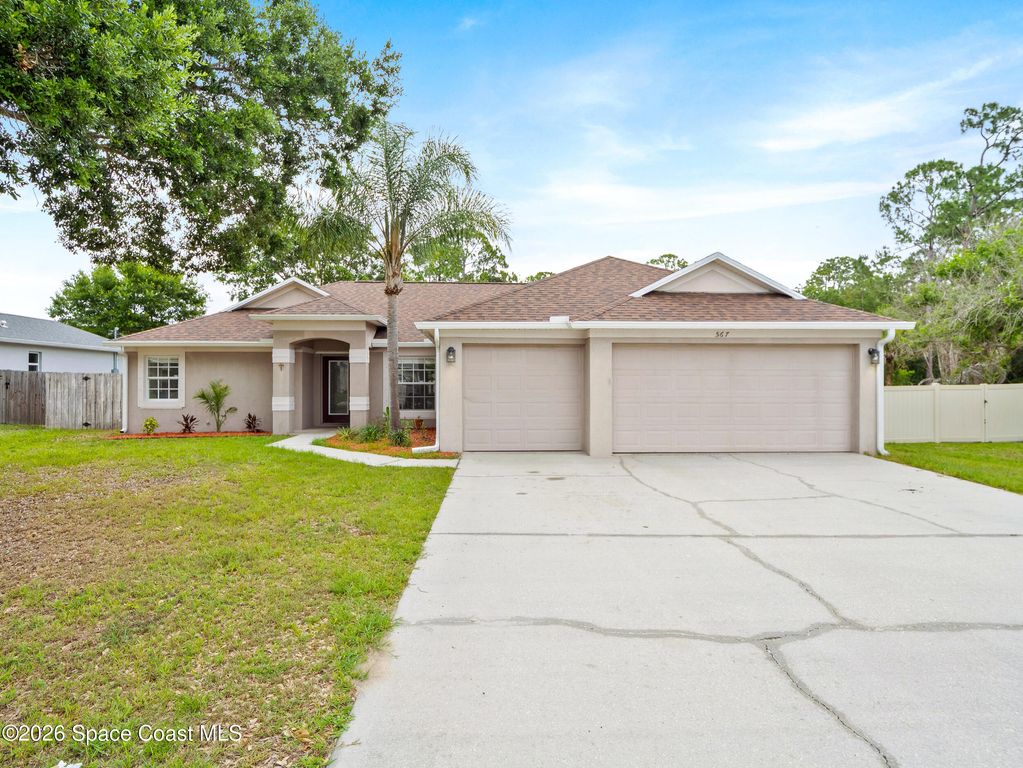567 Consolata Avenue NW, Palm Bay, FL 32907