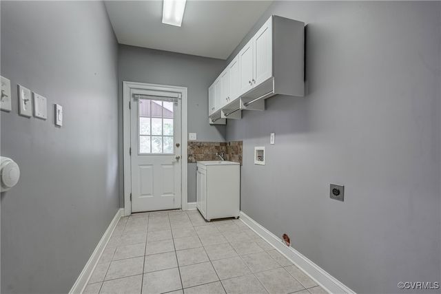 4307 Wilcot Dr, Midlothian, VA 23113
