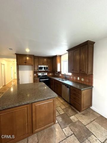 436 S Seaward Avenue, Ventura, CA 93003