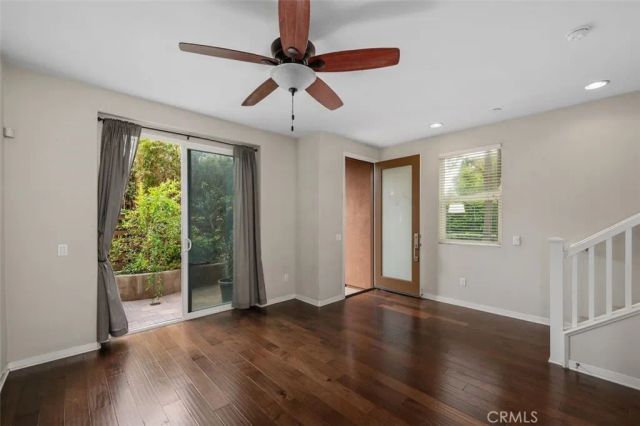 1608 W Artesia Square, Gardena, CA 90248