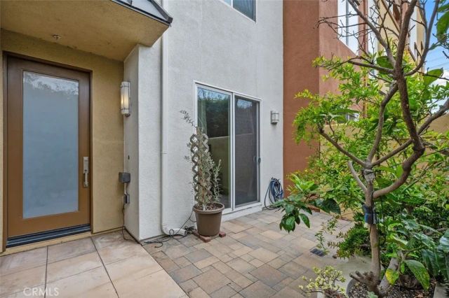 1608 W Artesia Square, Gardena, CA 90248
