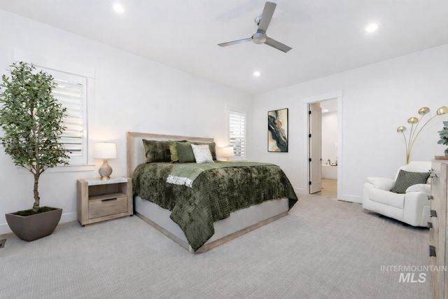 207 S Eagles Roost Way, Eagle, ID 83616