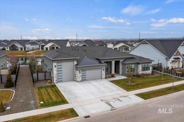 207 S Eagles Roost Way, Eagle, ID 83616