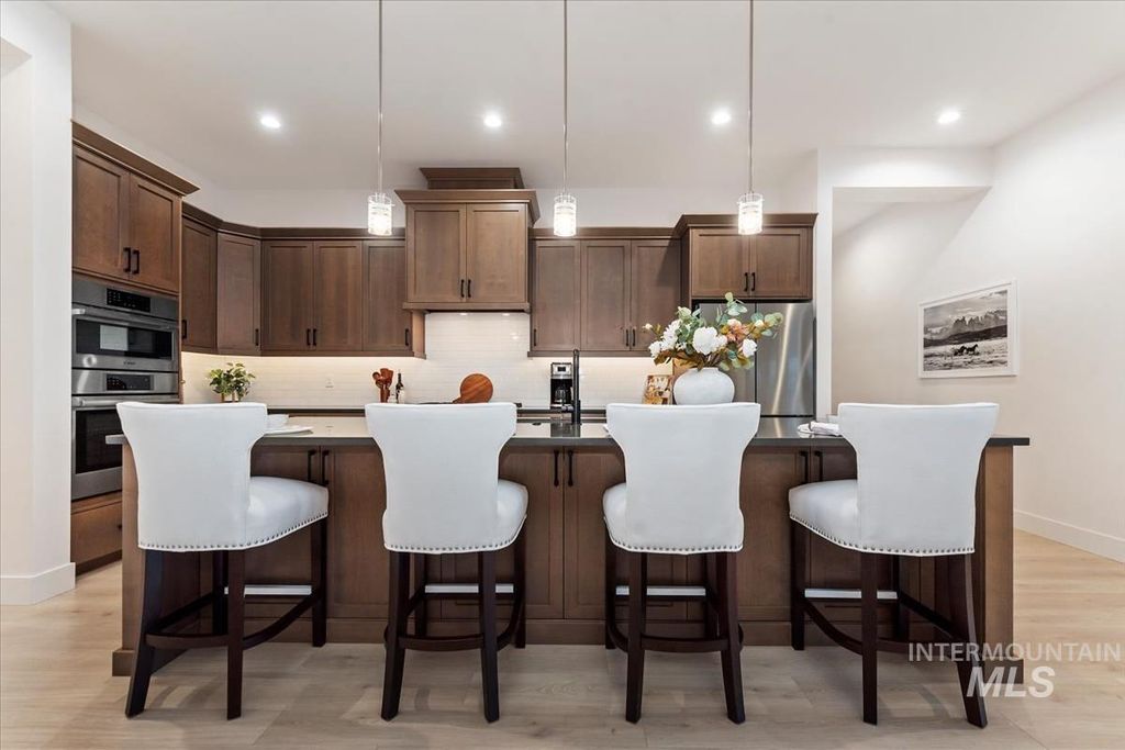 207 S Eagles Roost Way, Eagle, ID 83616 photo 13