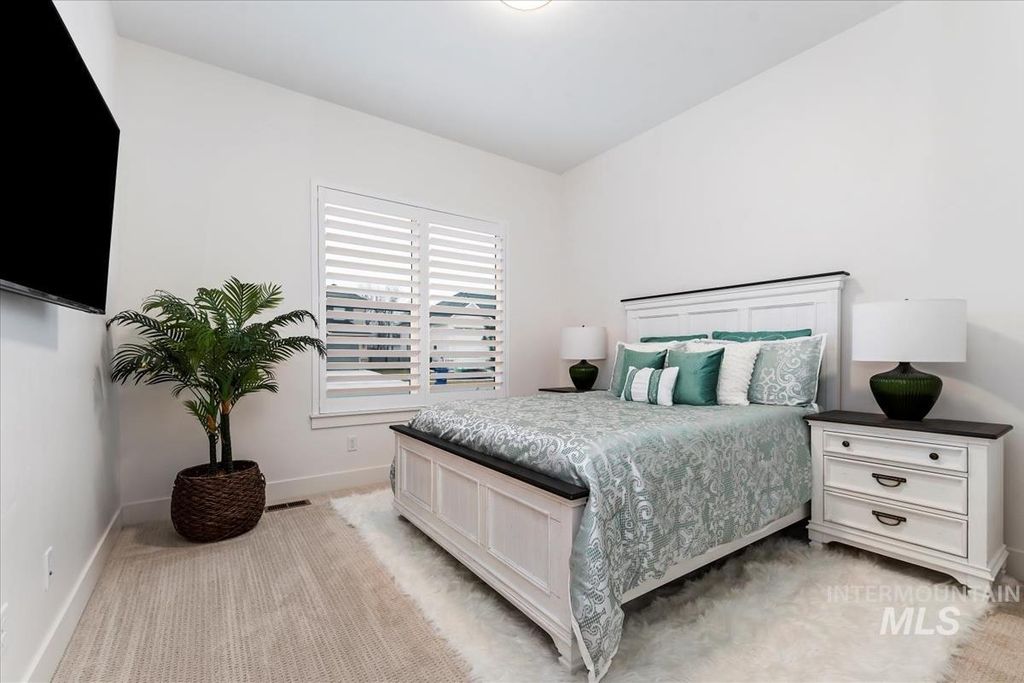 207 S Eagles Roost Way, Eagle, ID 83616 photo 34