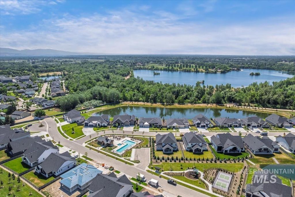 207 S Eagles Roost Way, Eagle, ID 83616 photo 46