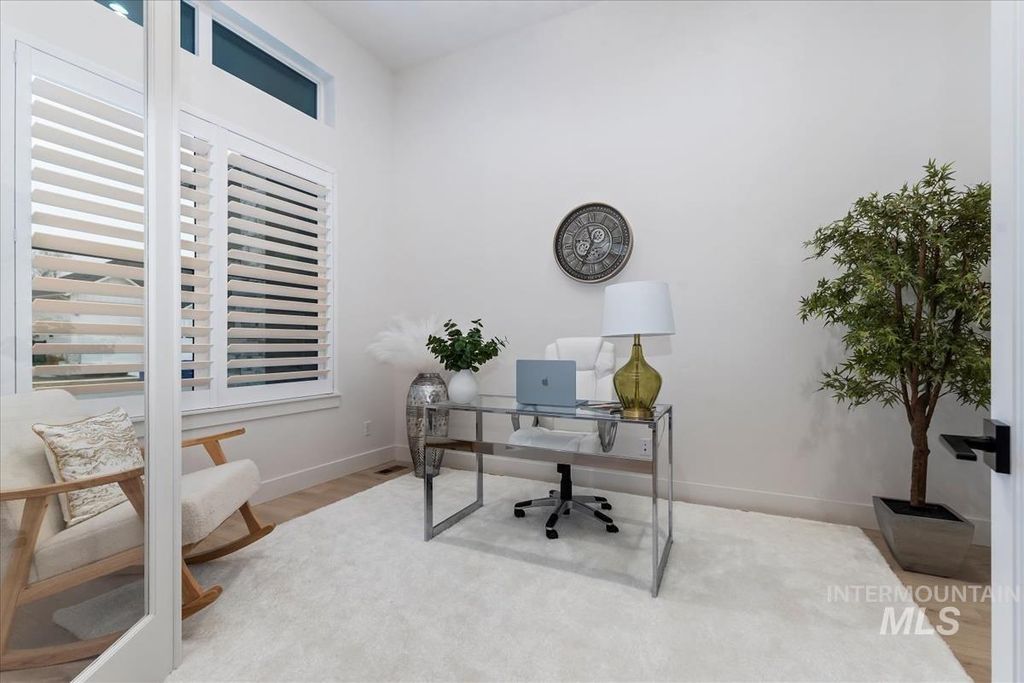 207 S Eagles Roost Way, Eagle, ID 83616 photo 5