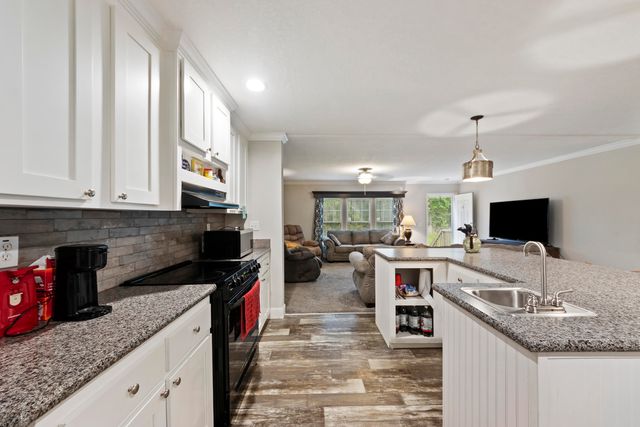 7855 Mary Seabrook Road, Edisto Island, SC 29438