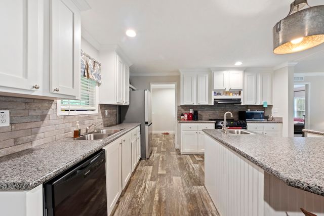 7855 Mary Seabrook Road, Edisto Island, SC 29438