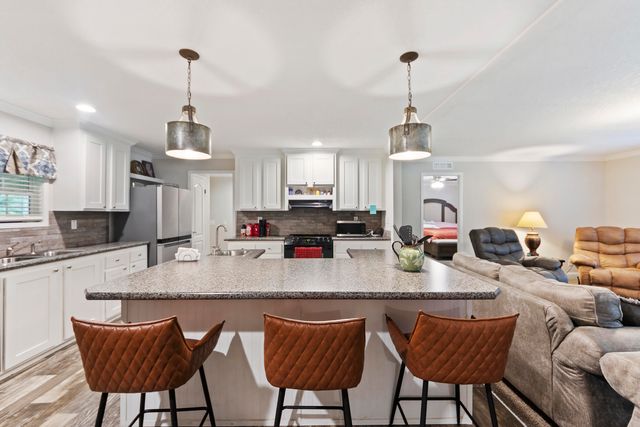 7855 Mary Seabrook Road, Edisto Island, SC 29438