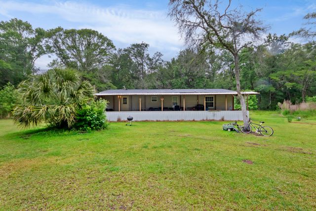 7855 Mary Seabrook Road, Edisto Island, SC 29438