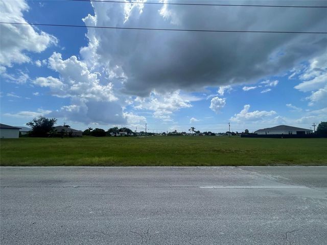 2616 Santa Barbara Boulevard, Cape Coral, FL 33993