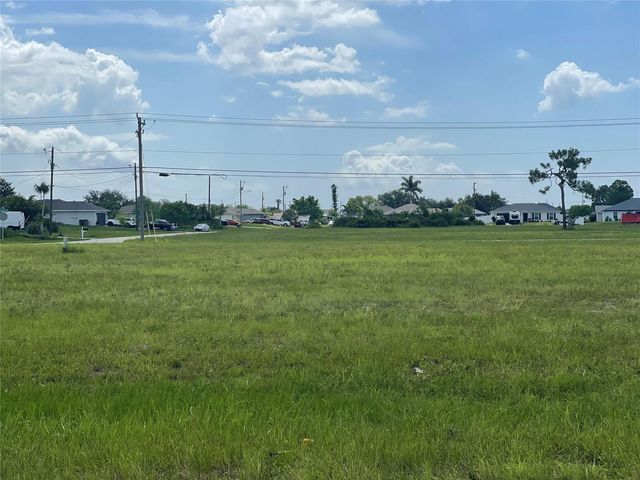 2616 Santa Barbara Boulevard, Cape Coral, FL 33993