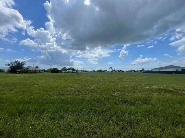 2616 Santa Barbara Boulevard, Cape Coral, FL 33993