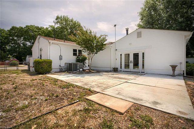 59 Buffalo DR, Hampton, VA 23664