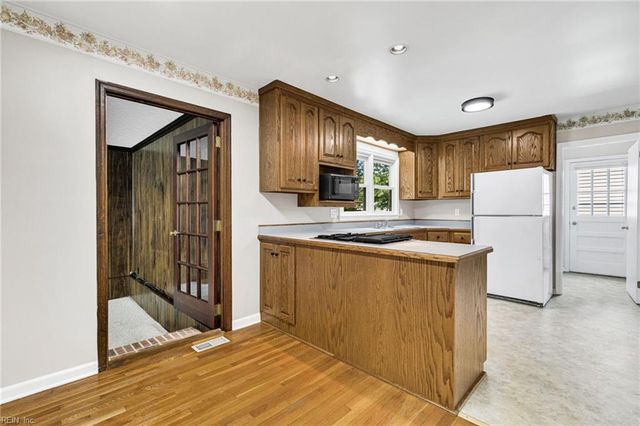 59 Buffalo DR, Hampton, VA 23664