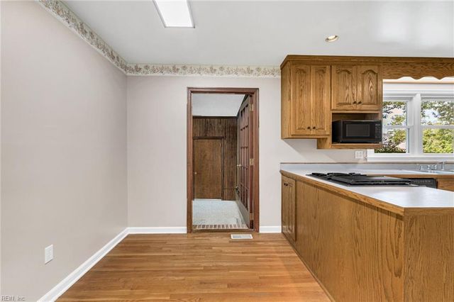 59 Buffalo DR, Hampton, VA 23664