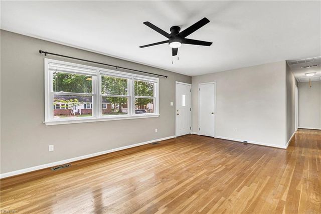 59 Buffalo DR, Hampton, VA 23664