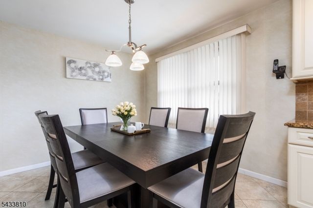 414 N Greasheimer St, Manville Boro, NJ 08835
