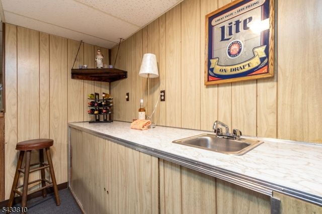 414 N Greasheimer St, Manville Boro, NJ 08835