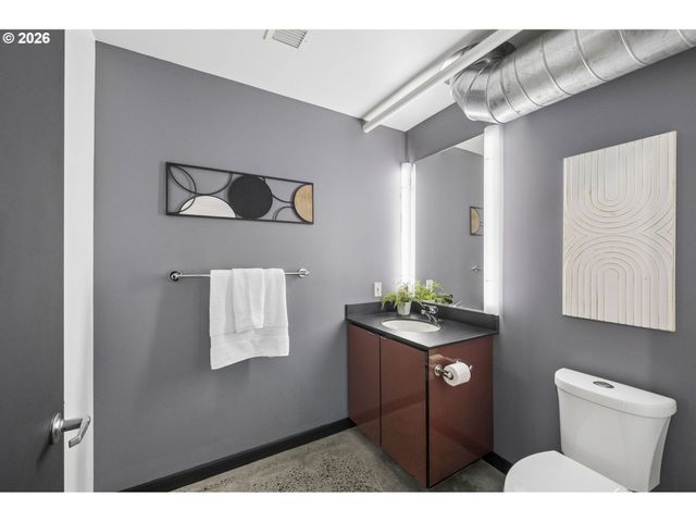 1030 Nw 12TH Ave TH2, Portland, OR 97209