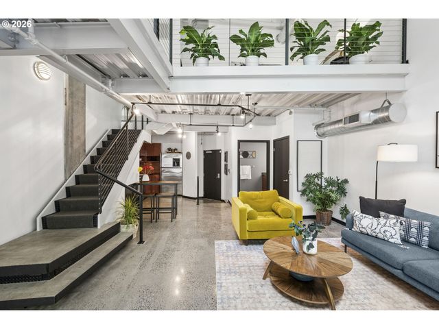 1030 Nw 12TH Ave TH2, Portland, OR 97209