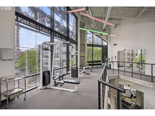 1030 Nw 12TH Ave TH2, Portland, OR 97209