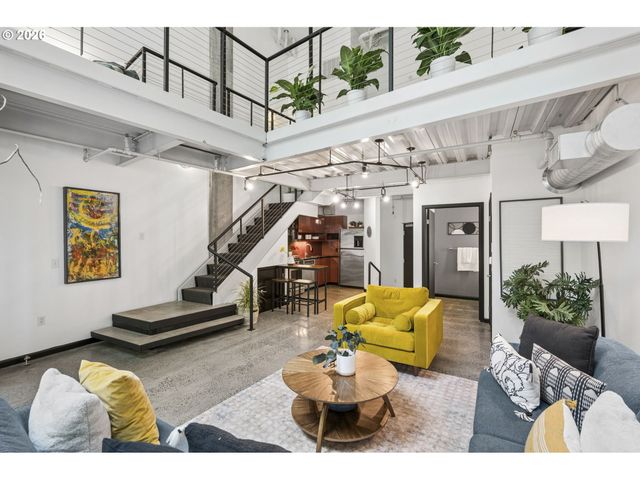 1030 Nw 12TH Ave TH2, Portland, OR 97209