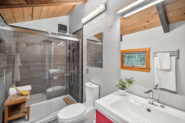 90 Blue Heron Road, Wellfleet, MA 02667