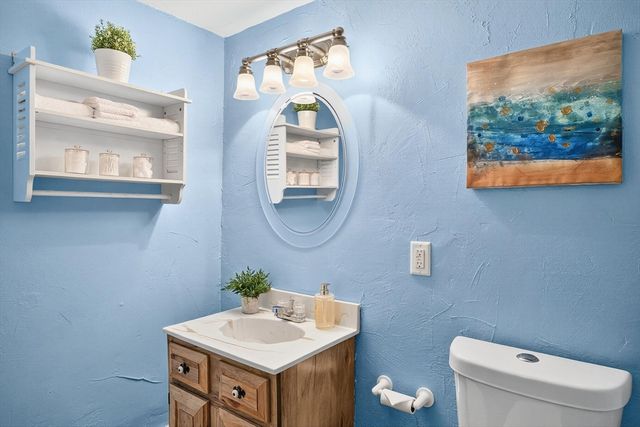 90 Blue Heron Road, Wellfleet, MA 02667