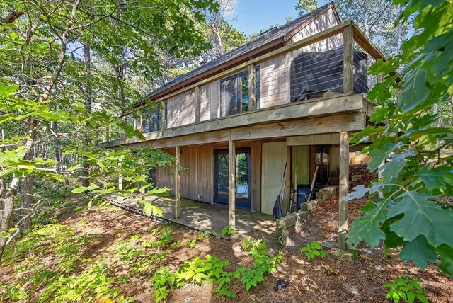 90 Blue Heron Road, Wellfleet, MA 02667