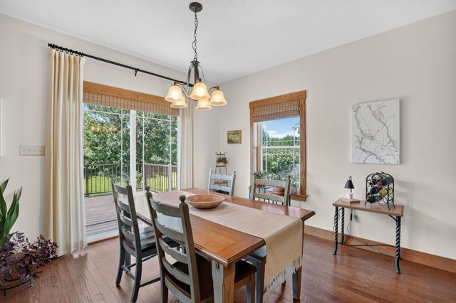 4208 Harvest Lane, Cedar Falls, IA 50613