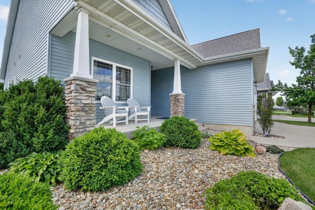 4208 Harvest Lane, Cedar Falls, IA 50613